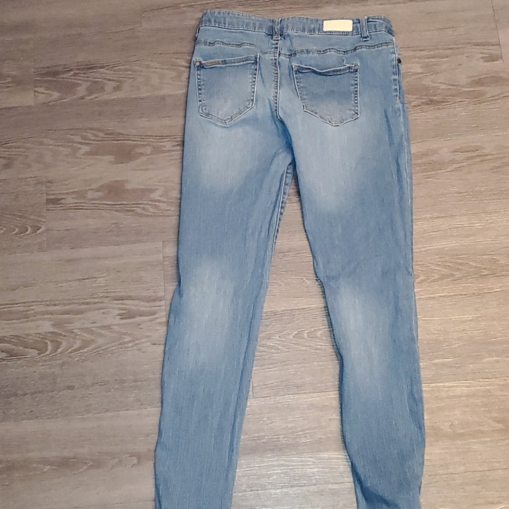 Skinny Ripped Jeans - Picture 3 of 5